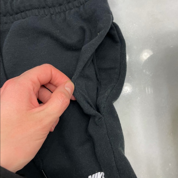 NIKE, Black, Shorts, with logo, Size Large - Picture 4 of 8